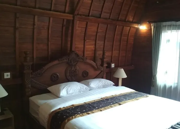 بيت ضيافة Bemo & Pool كارانغاسِم