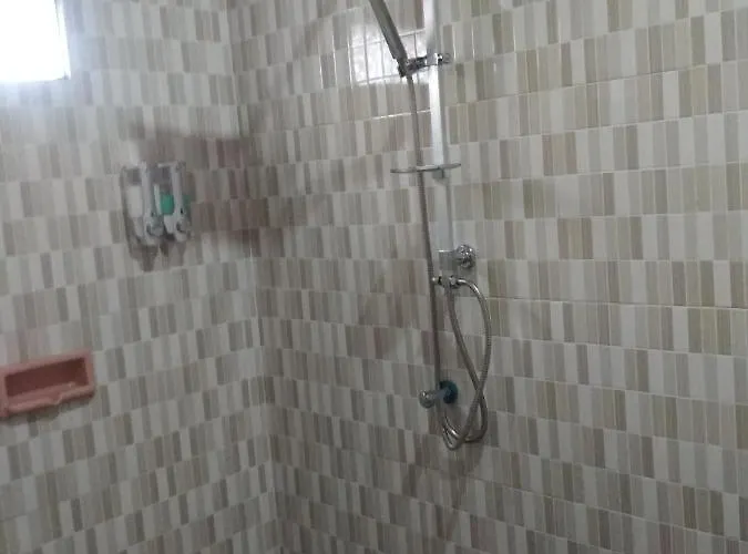 Bemo & Pool بيت ضيافة 3*